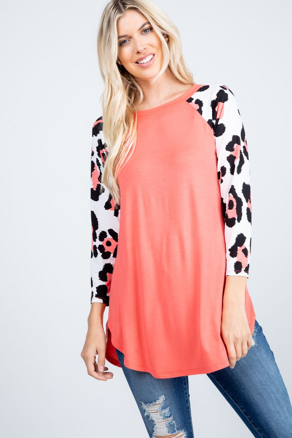Leopard Sleeve