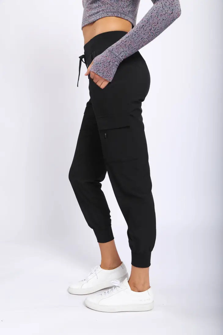 High-Waisted Capri Active Joggers with Pockets